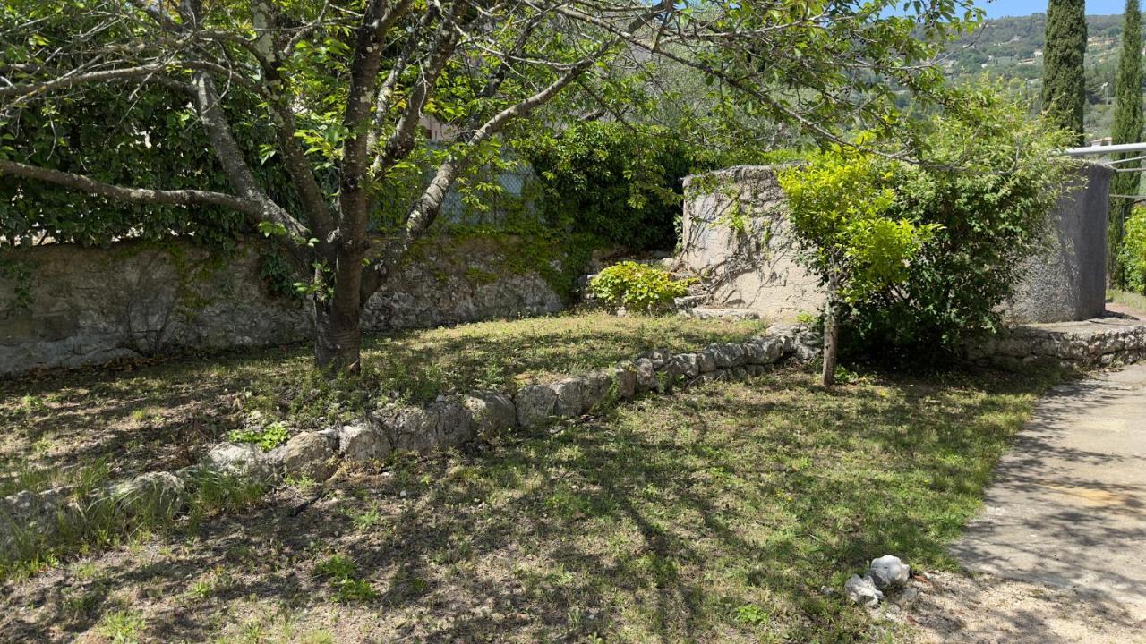 Villa Entiere Au Calme Dans Village Provencal Peymeinade Buitenkant foto