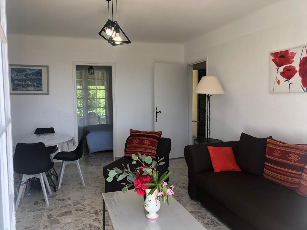 Villa Entiere Au Calme Dans Village Provencal Peymeinade Buitenkant foto